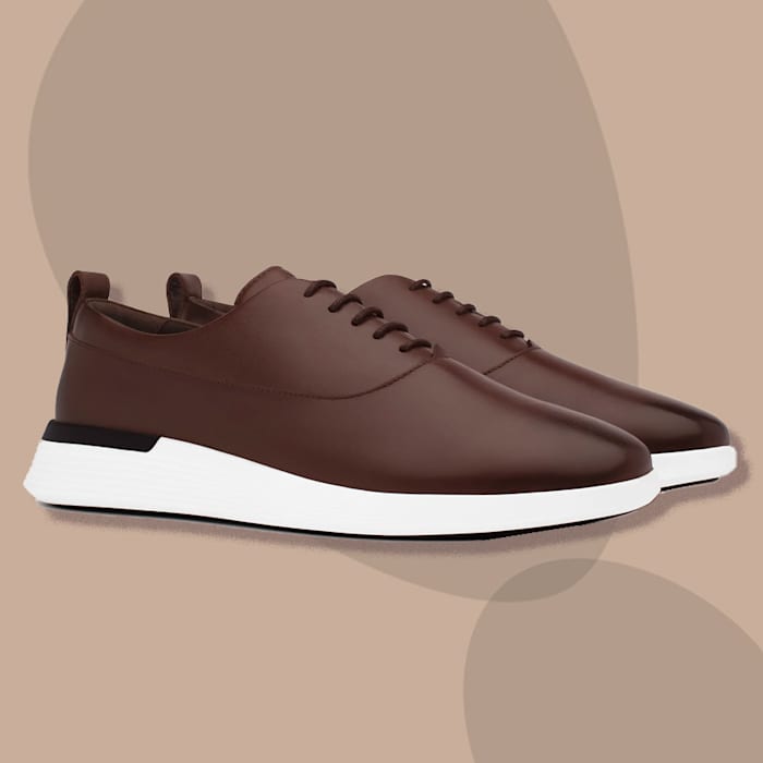 the wolf and shepherd crossover longwing oxford dress sneaker in hickory